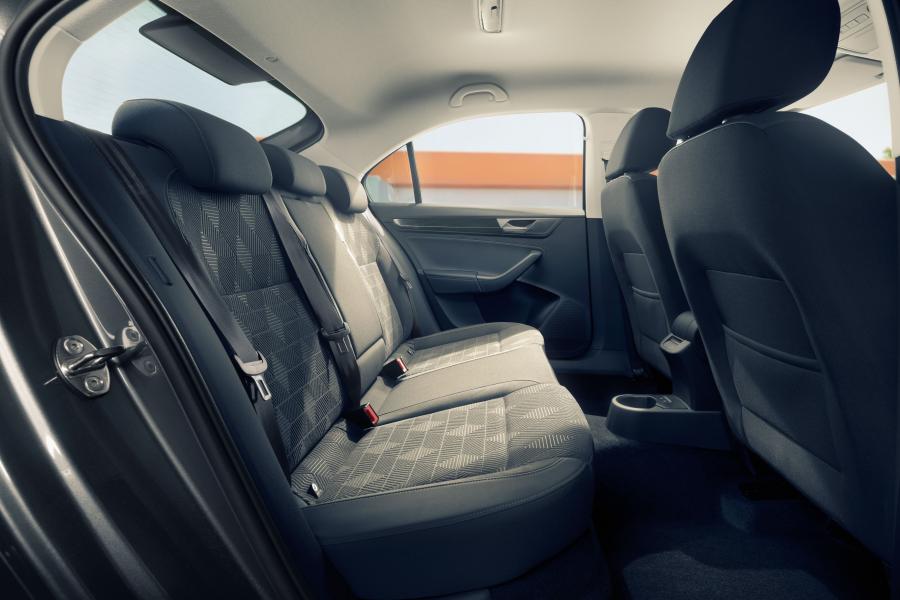 Интерьер Volkswagen Polo 2020 года  (CIS) (фото 7 из 14)